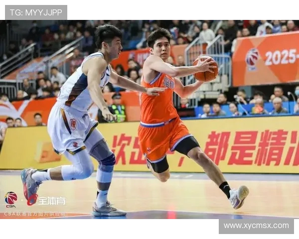 上海队与四川队季前赛精彩对决展现新赛季备战状态与球员表现